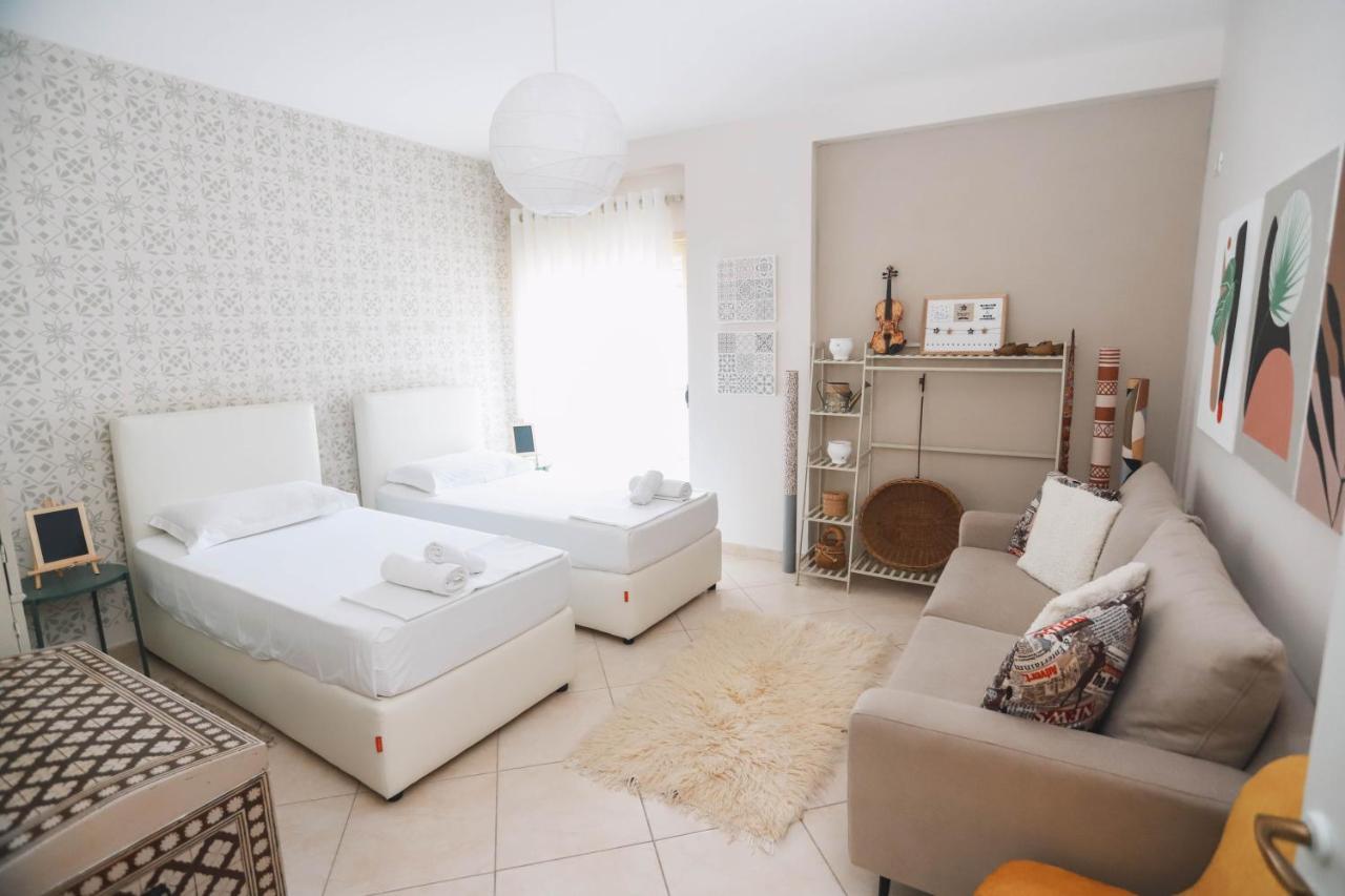 Large Apartment Near The Seaside Boulevard Lungomare Vlorë Екстериор снимка